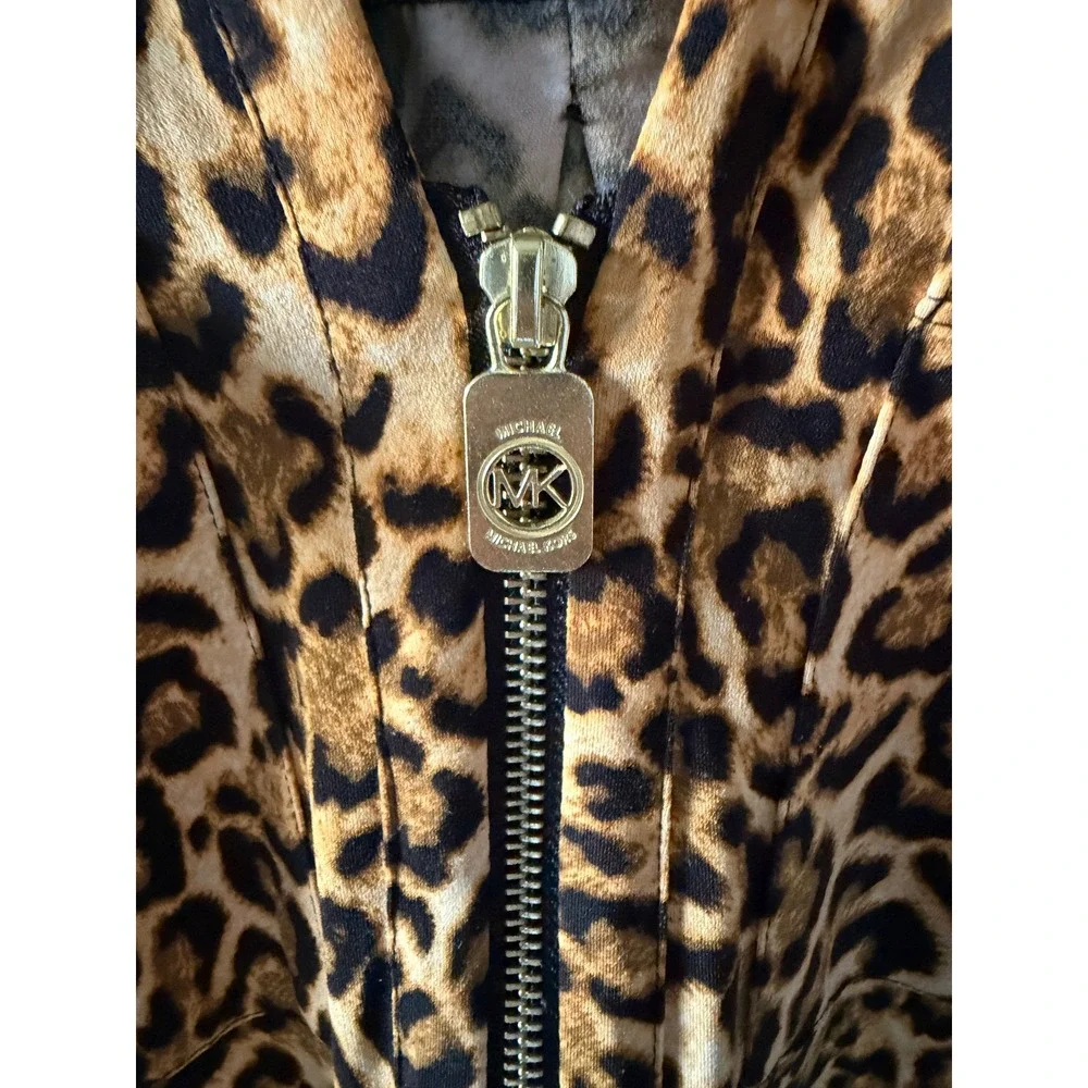 Michael Michael Kors Women's Long-Sleeved Top Sz XL V-Neck Zipper Animal Print